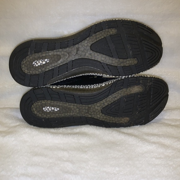 Puma Men’s Hybrid Runner Shoes size 10 Preowned W/Box Black-Iron Gate - Picture 5 of 7